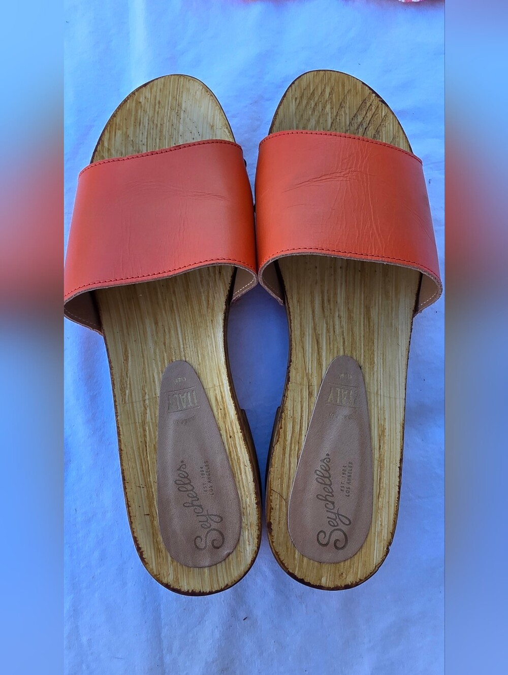 NWOT Seychelles Orange Leather Woodgrain Platform Slide Sandals Size 9.5